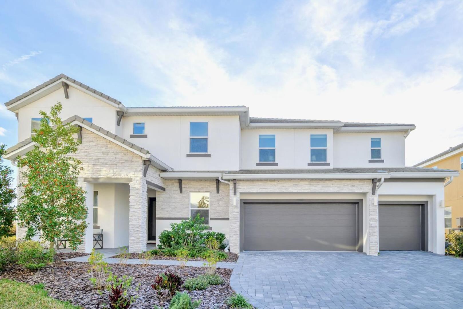 15br Mansion With Pool & Hot Tub-near